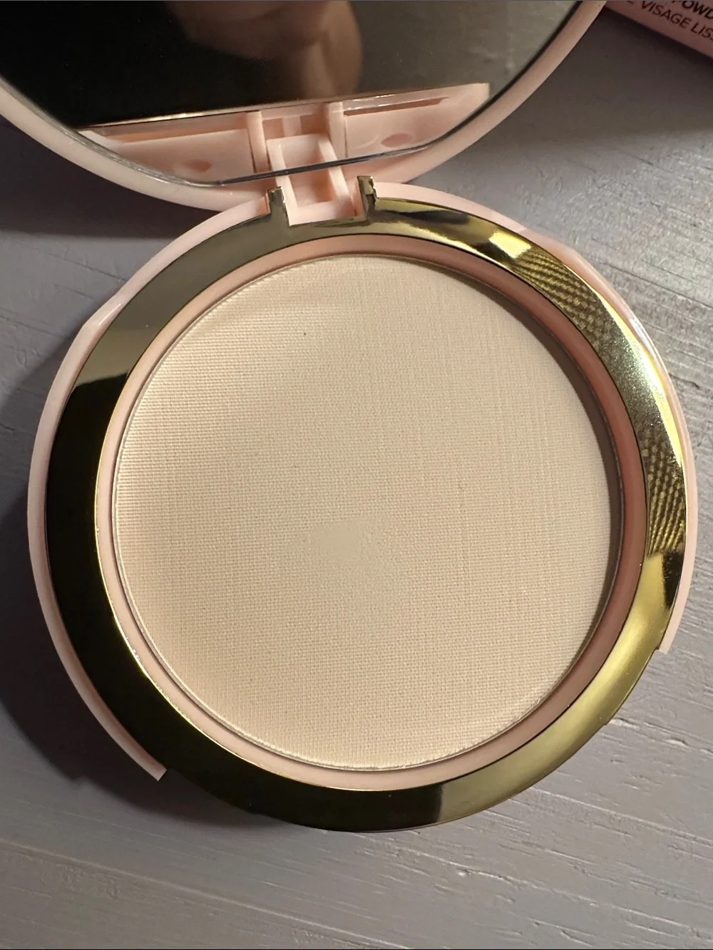 Too Faced Pink Primed & Poreless Pressed Powder Compact